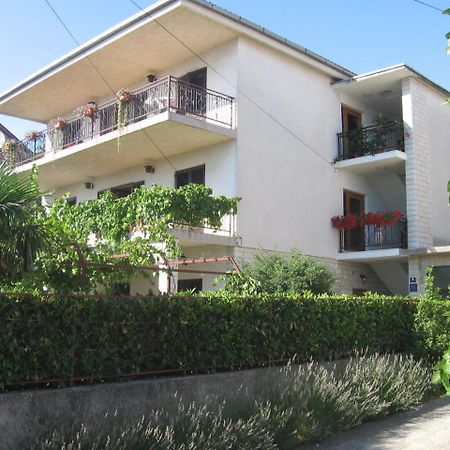 Apartment Vucko 6 Pax Crikvenica Exterior photo