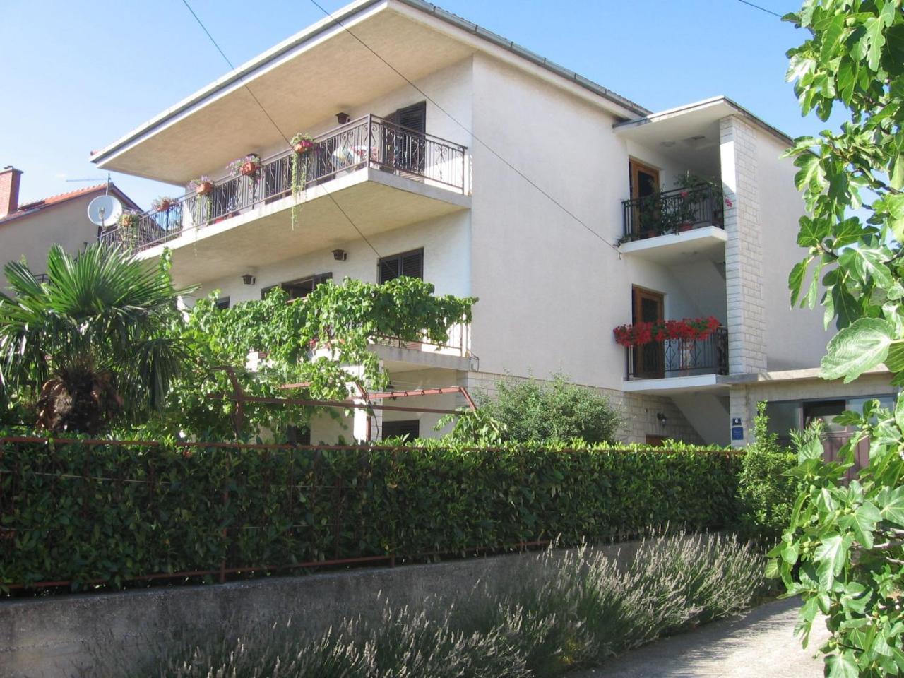 Apartment Vucko 6 Pax Crikvenica Exterior photo